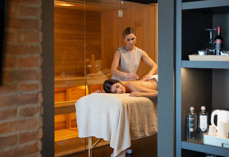 Suite Manhattan Savoy Beach Hotel & Thernal SPA
